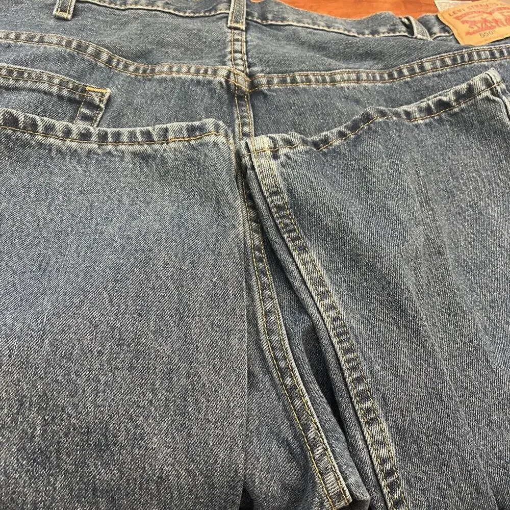 Levis 550 Jeans 48x30 Mens Blue Denim Straight Leg Relaxed Fit Casual‎ Dark Wash